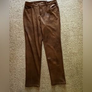 Faux leather pants Chico's size 2 (ladies 14)
New with tags